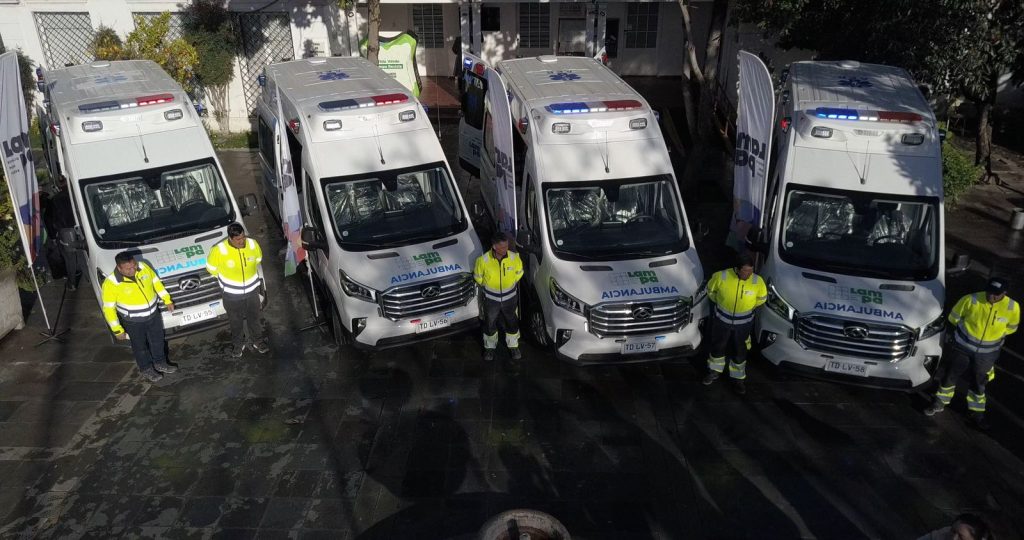 4 nuevas ambulancias llegaron a reforzar flota para atención primaria de Salud en Lampa