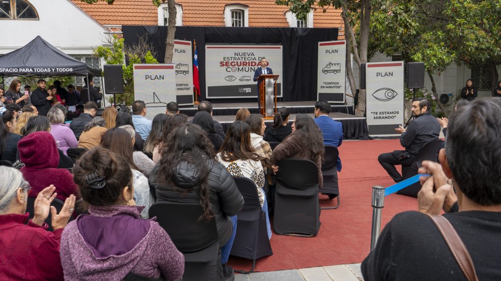 Ceremonia de lanzamiento de la Nueva Estrategia de Seguridad Comunal de Lampa. 